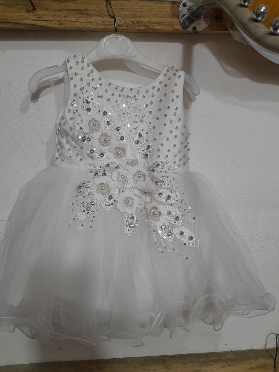 Robe de cérémonie blanche enfant