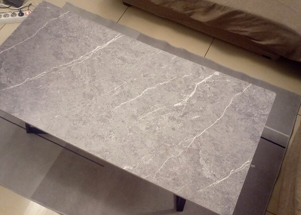 Table basse en marbre moderne