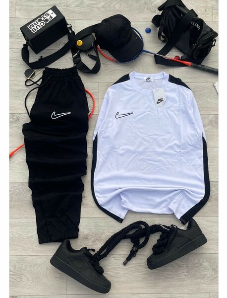 Complet nike