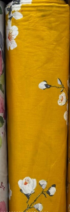 Рулон красивой узорчатой ткани Ранфорс