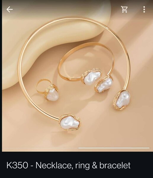 Pearl & Gold Neckpiece, bracelet & Ring