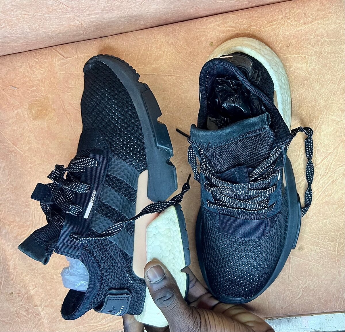 Chaussures de sport Adidas