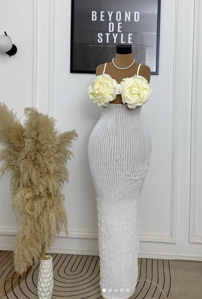 SASSY FLOWER DETAIL TEXTURED MIDI DRESS