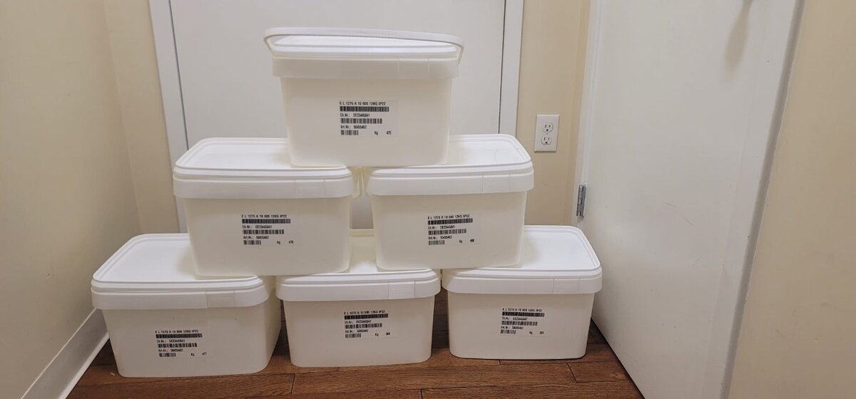 Storage buckets (5 gallons)