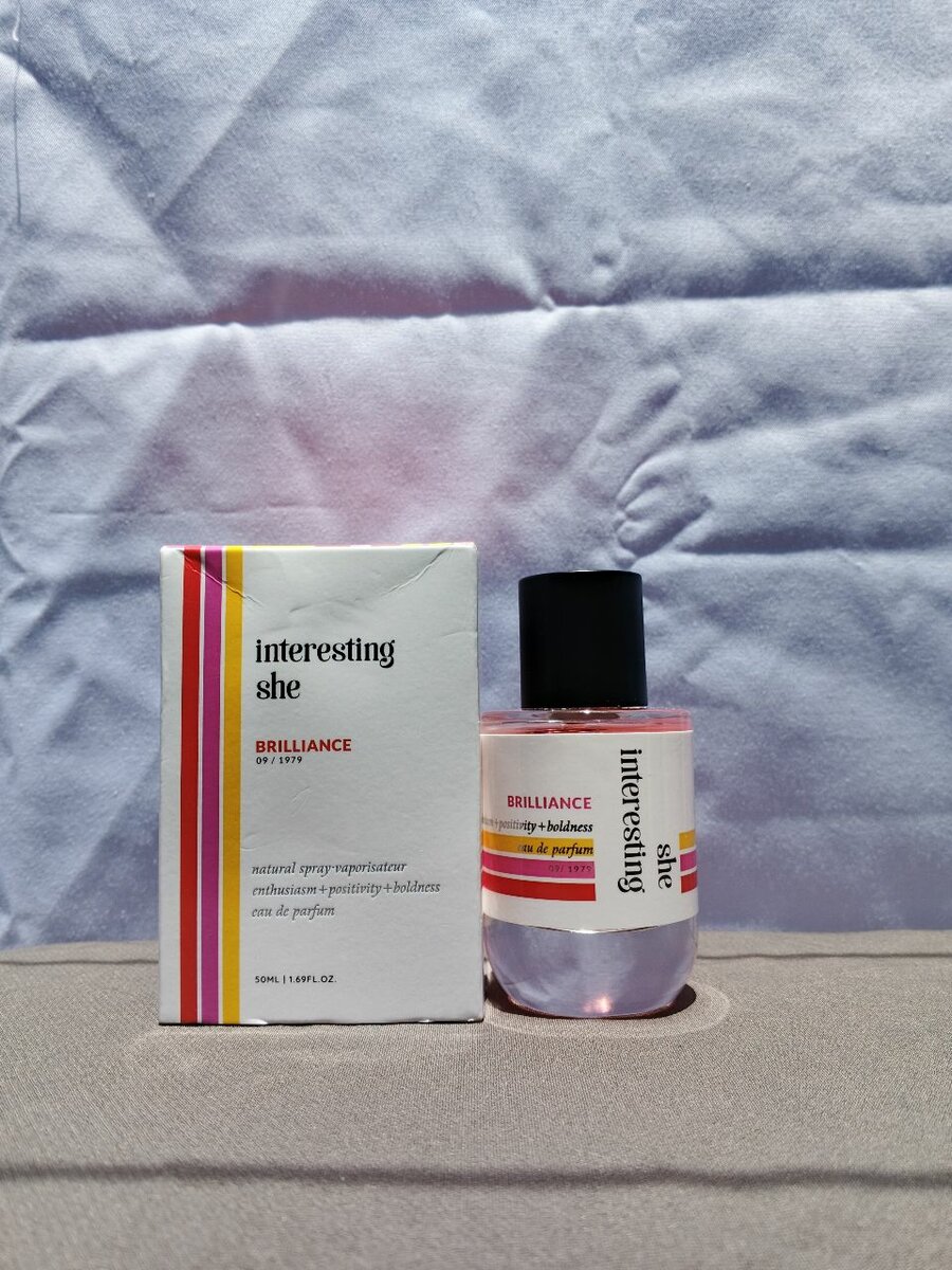 INTERESTING SHE (parfum)