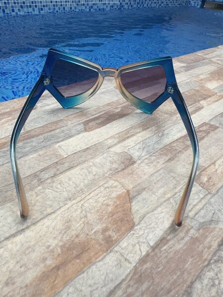 Stylish Geometric Sunglasses