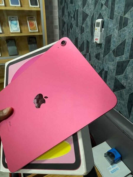 Tablette tactile rose iPhone