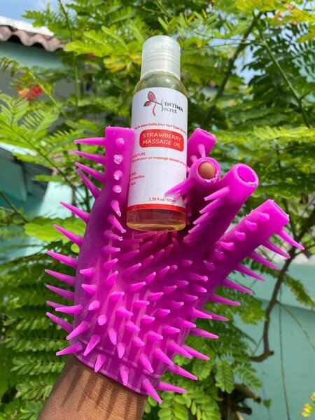 Gant et huile de massage