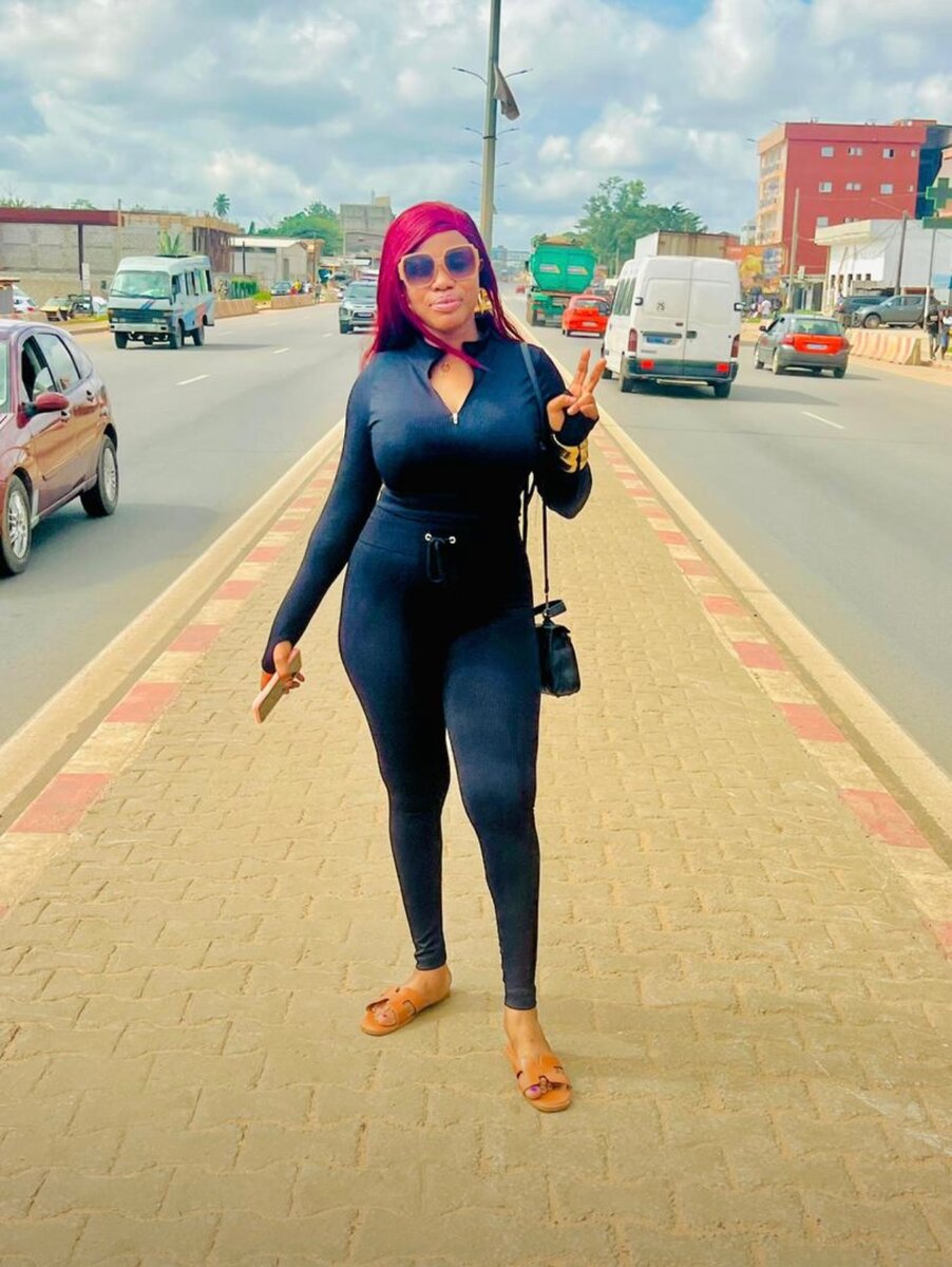 Ensemble fitness femme