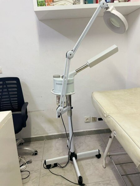 Lampe Loupe LED et vapozone