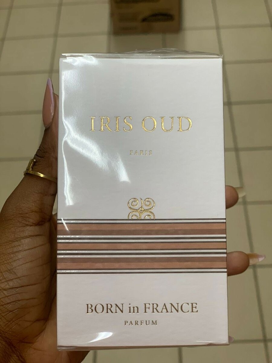 Parfum iris oud