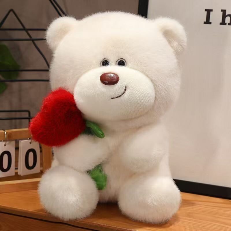 Мишка с сердечком для любимой