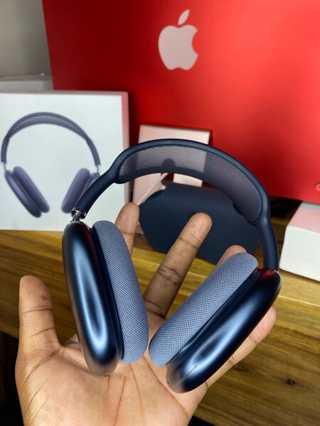 OPEN BOX APPLE AIRPOD MAX 2024