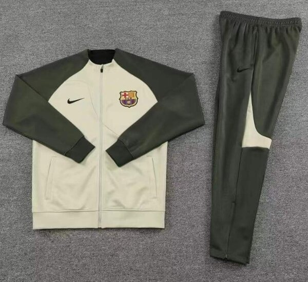 Football ⚽️ 🥅  lovers 