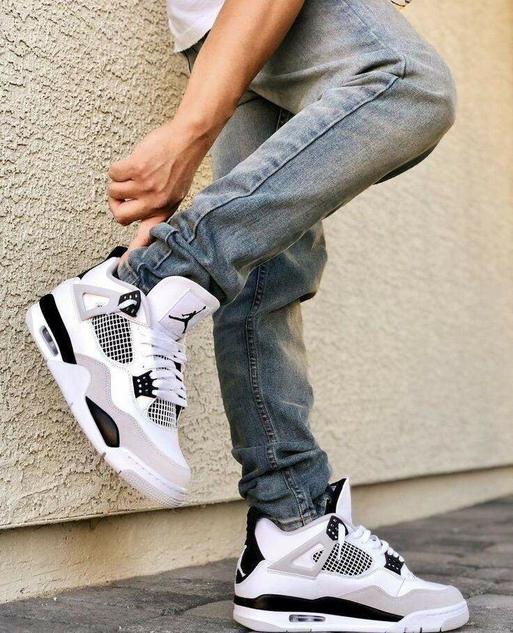 Nike Jordan 4