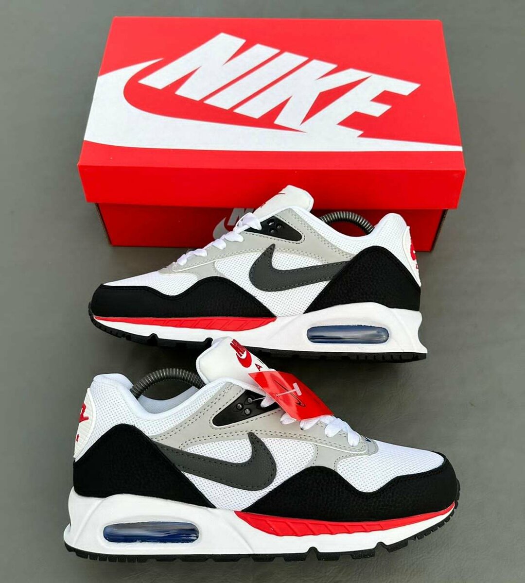 Nike Air Max 90 Essential
