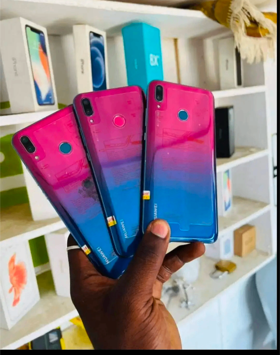 Huawei Y9 2019 CASI NEUF