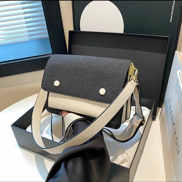 Sac bandoulière élégant femme