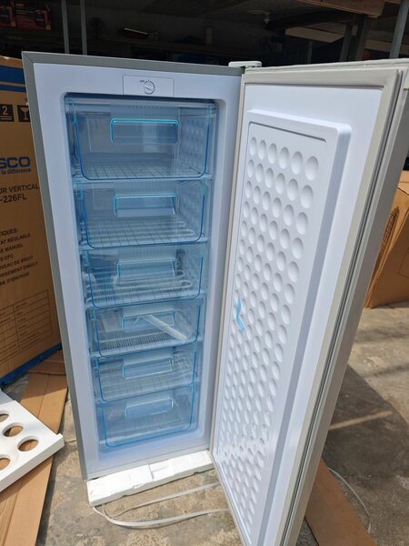 Congélateur 6 cassiers nasco
