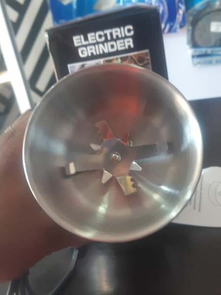 LI -HELPER  ELECTRIC  GRINDER