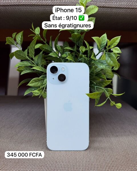 iPhone 15 bleu Comme Neuf