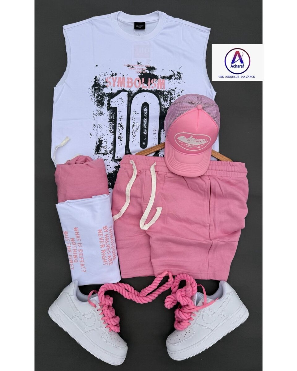 Ensemble de vêtements tendance