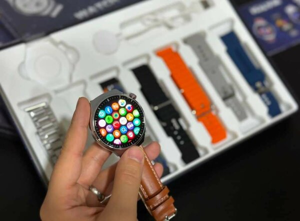 Montre intelligente avec bracelets interchangeables