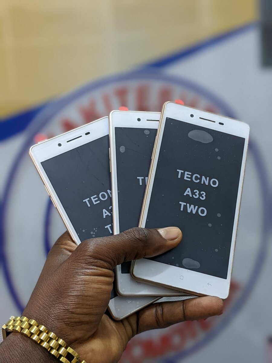 TECNO A33