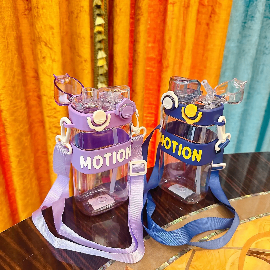 Bouteille d'eau "Motion" colorée