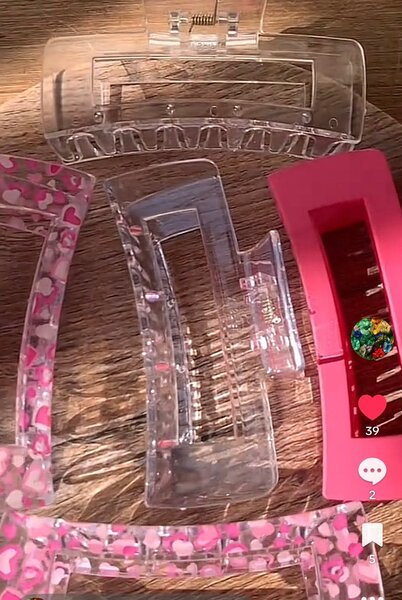 Pinces à cheveux colorées