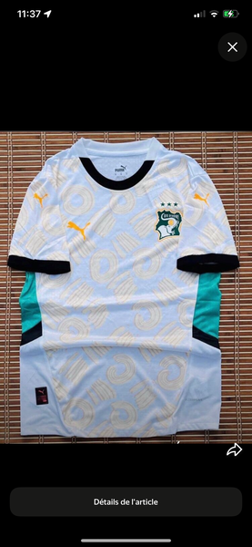 Maillot de foot blanc design