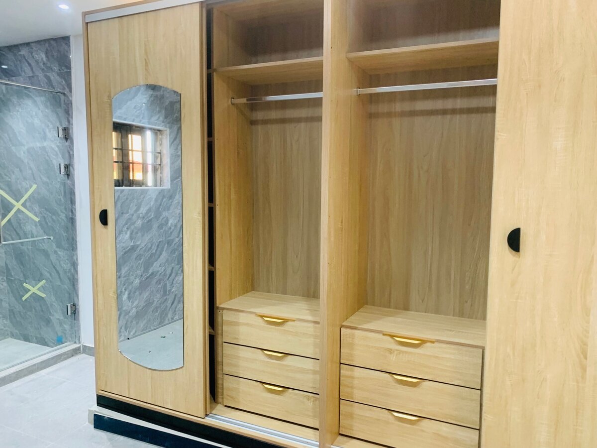 Sliding door wardrobes