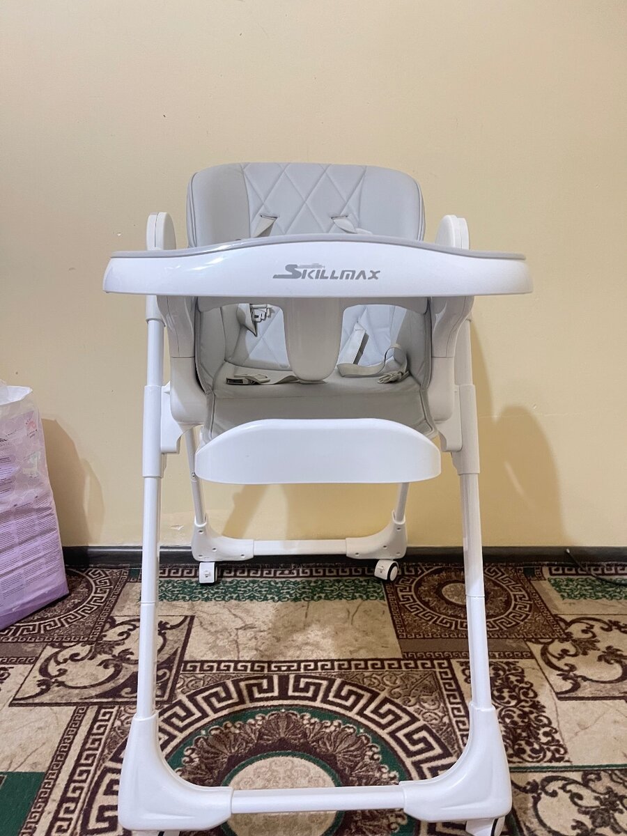 Стульчик для кормления Skillmax