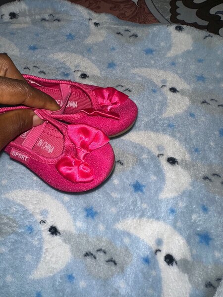 Flat shoe size 20