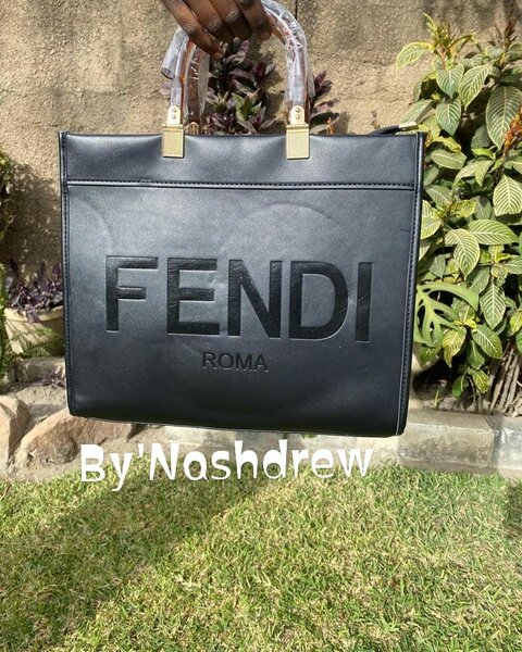 Women's Black Fendi Roma Bag
