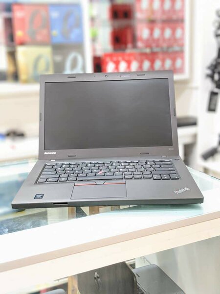 LENOVO THINKPAD COREI5 T560