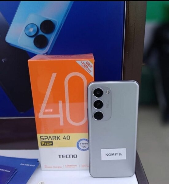 Smartphone Tecno Spark 40 Pro