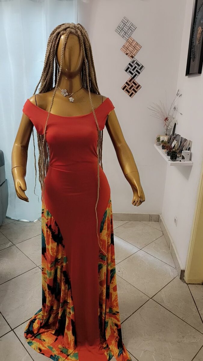 Robe longue sans manches élégante