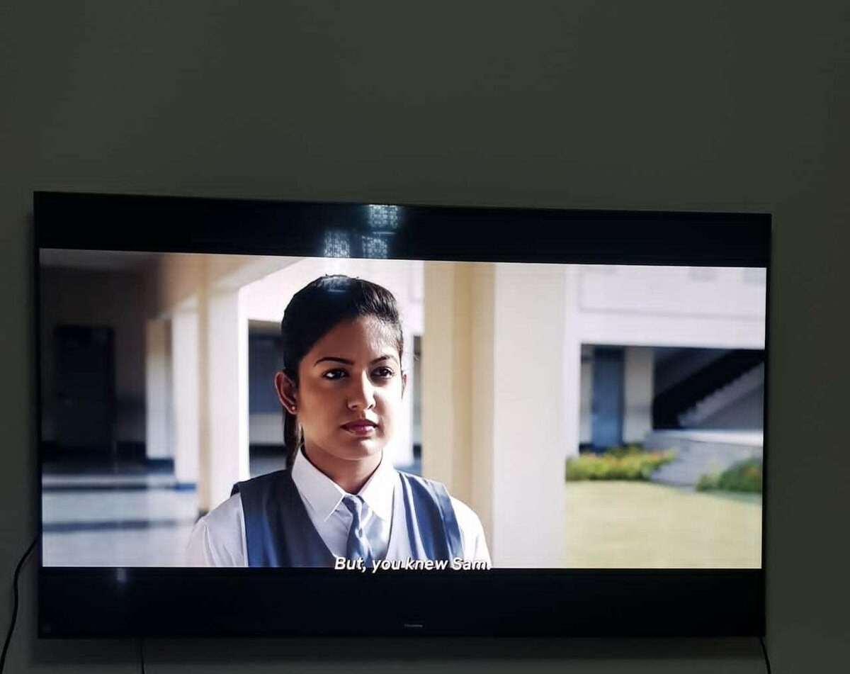 70 inch Smart Hisense TV