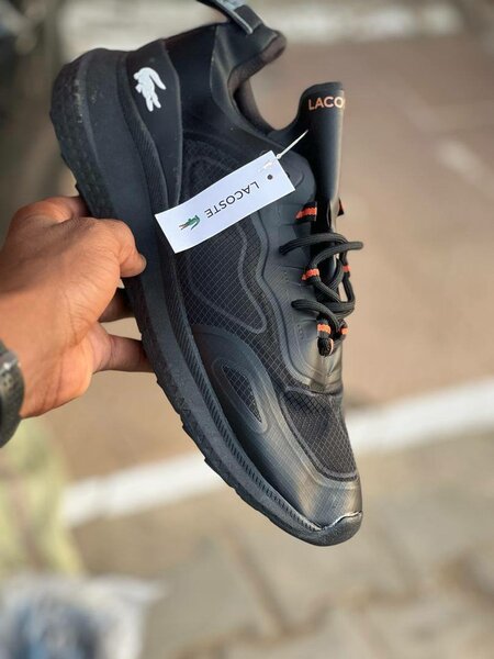 Chaussure lacoste