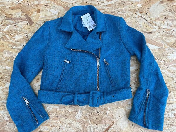 Женская курточка