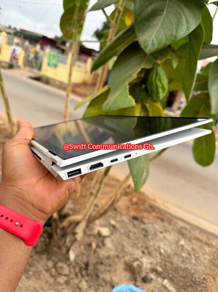 HP EliteBook X360 1040 G7