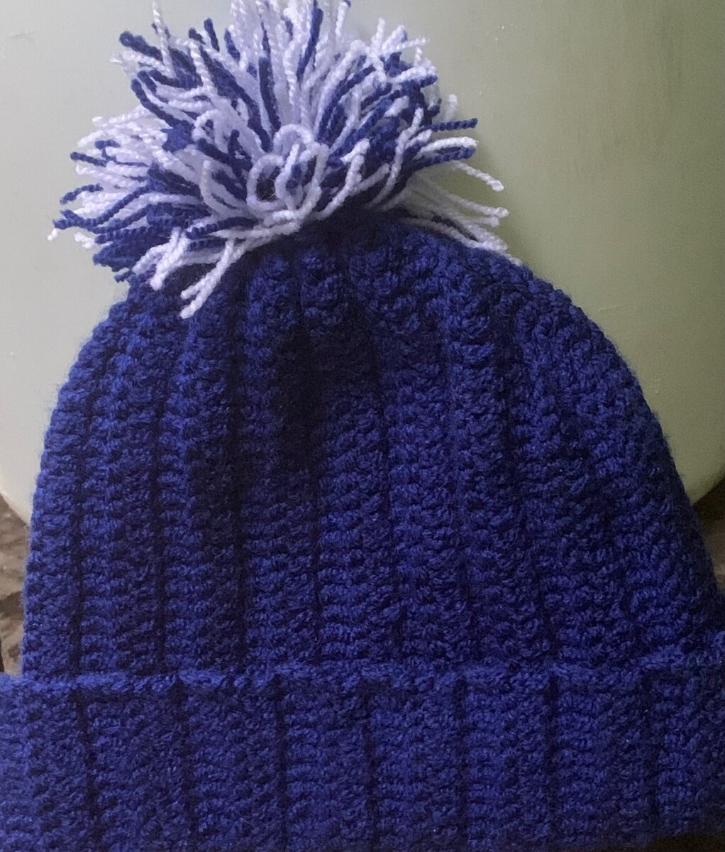 Bonnet en laine avec pompon
