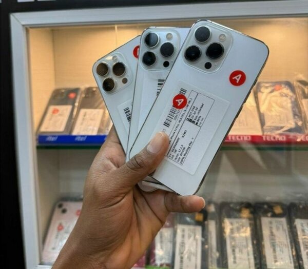 IPhone 13 pro max 256 go