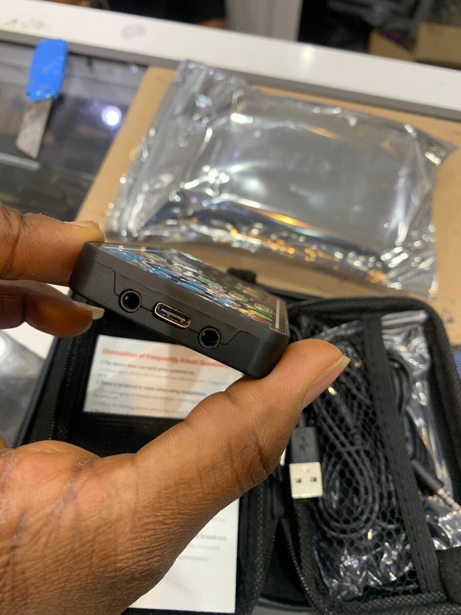 UNIVERSAL VOICE CHANGER