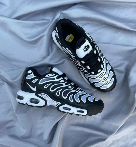 Sneakers de sport modernes