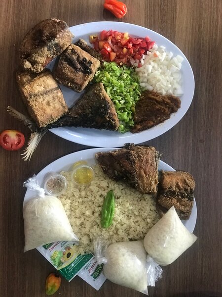 Garba avec attiéké de Dabou