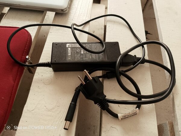 Ordinateur portable HP core i5 élite book quasi neuf