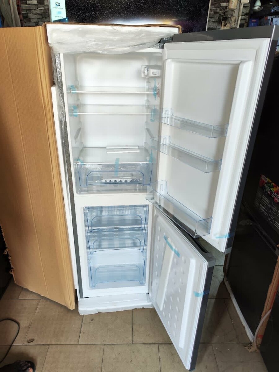 Réfrigérateur Combiné - STCB 277H - 186 Litres - Argent -