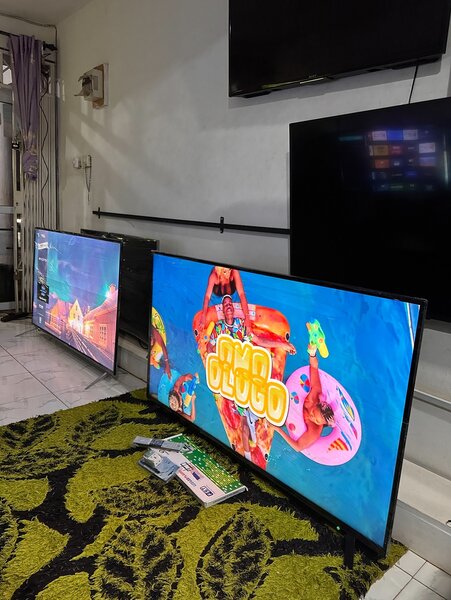 65inches full digital satellite 4k ultra hd led smart TCL TV